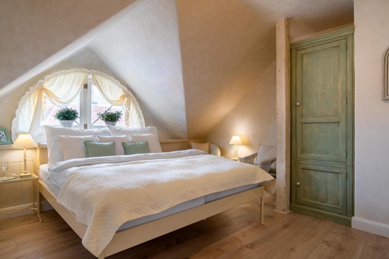 Boutique Hotel Soukenikuv Dum Кутна-Гора Экстерьер фото